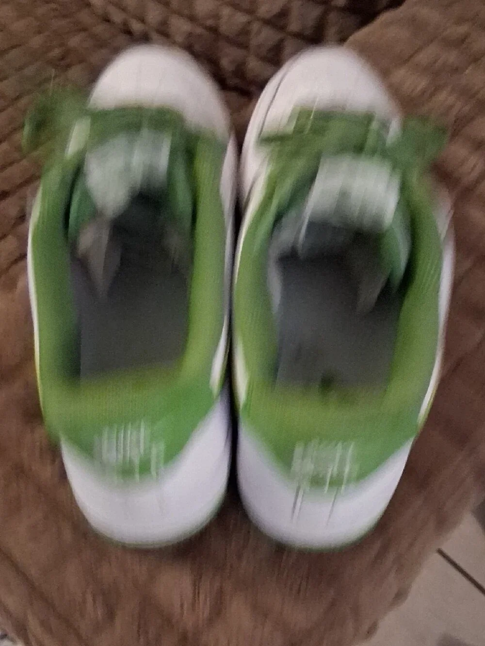 Nike Men’s White and Green Low-Top Sneakers - Classic Swoosh